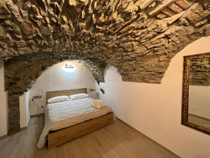 Appartamento Incantevole La Grotta Априкале Екстериор снимка